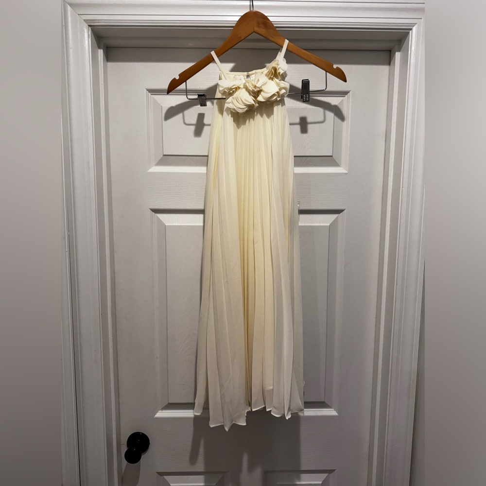 NWTS Pearl Georgia Chapman of Marchesa pleated cream babydoll dress sz 8 $70.00